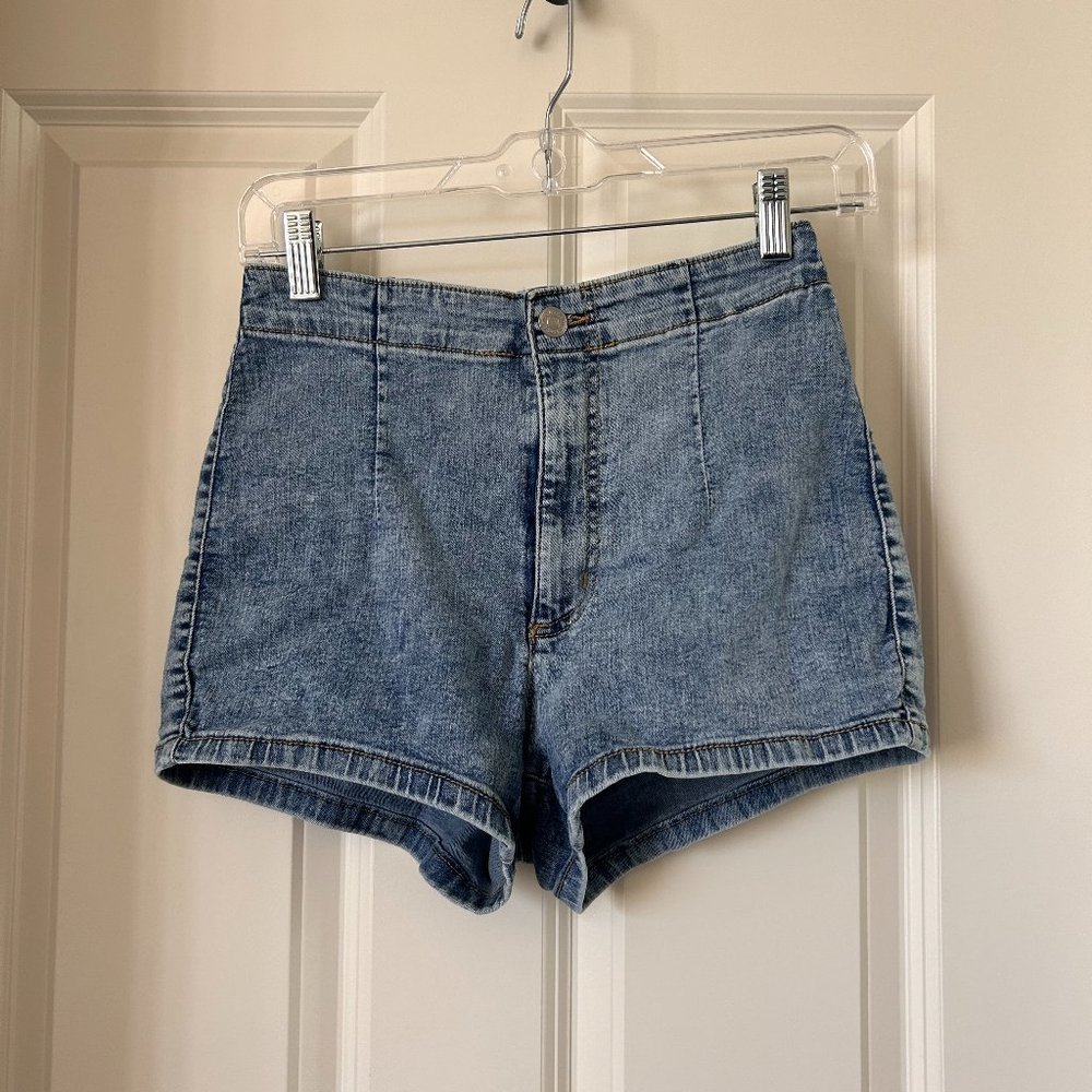 Wild Fable Size 4 High Rise Jean Shorts